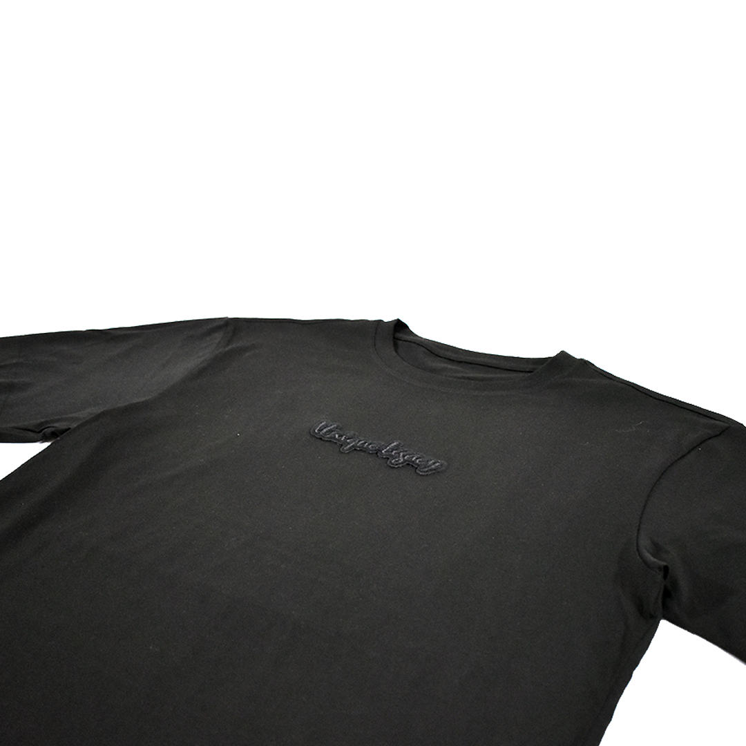 SIGNATURE Chenille  Logo TEE